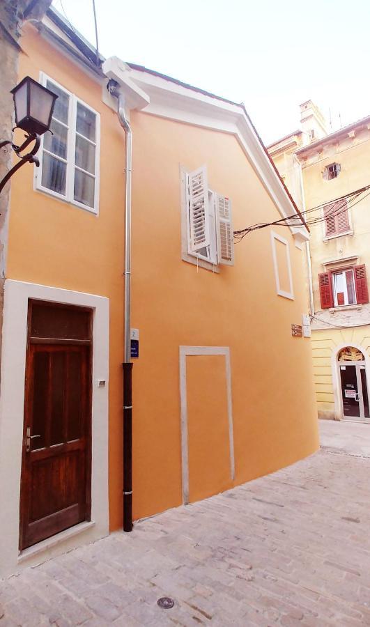Ttapartmani Pula Exterior foto